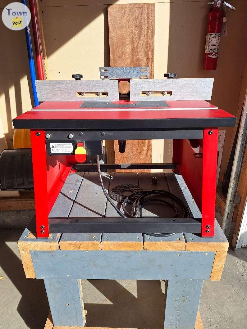 Photo of Freud Router Table