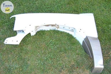 Photo of Silverado Sierra Parts Drivers side Fender 99-02 Chev round eye very good condition - 1