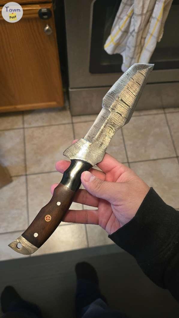 Photo of Custom Damascus knife