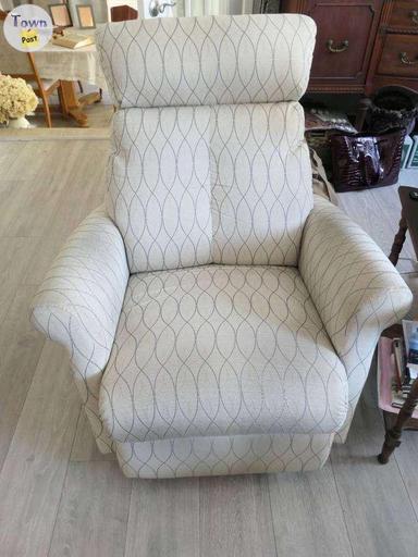 Photo of Reclining rocking swival fabric chair - 1