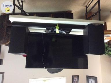 Photo of Sound bar, TV, speakers - 1