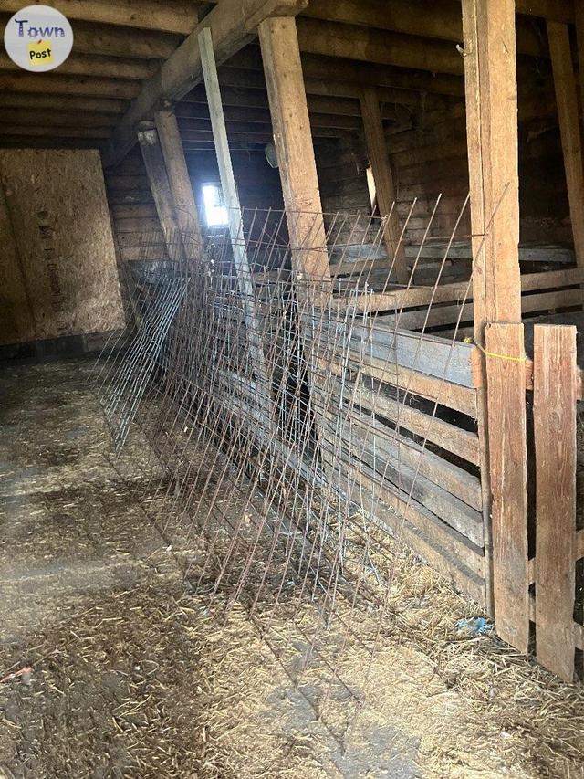 Photo of Cattle / Hog Panel and Concrete Wire Mesh