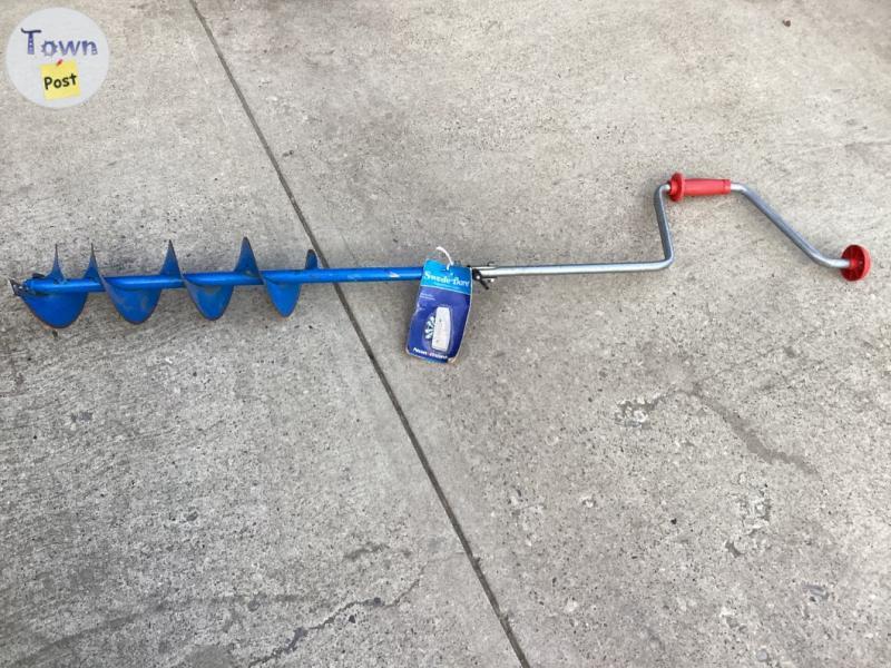 Photo of 8 Inch Ice Auger