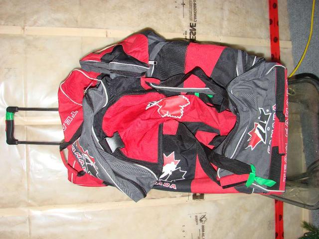 Photo of Team Canada Hockey Bag