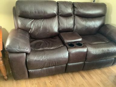 Photo of Reclining leather couch - 1