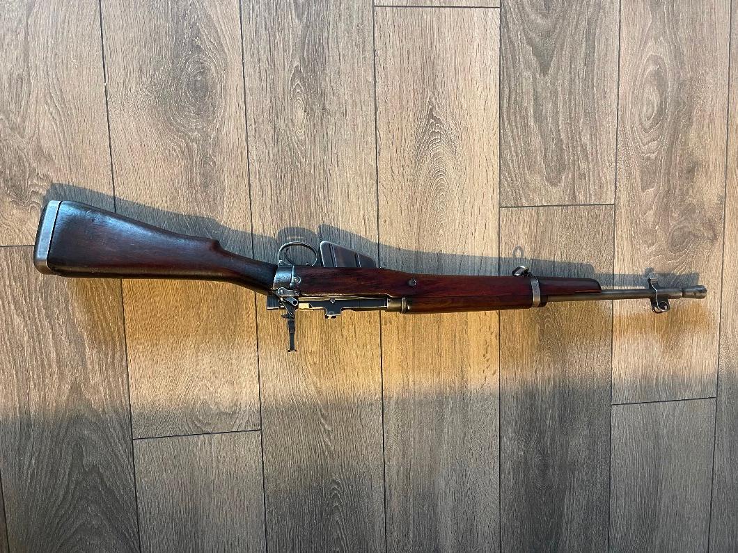 Photo of 1945 Lee Enfield Jungle Carbine – WWII Survivor in Very Good Condition