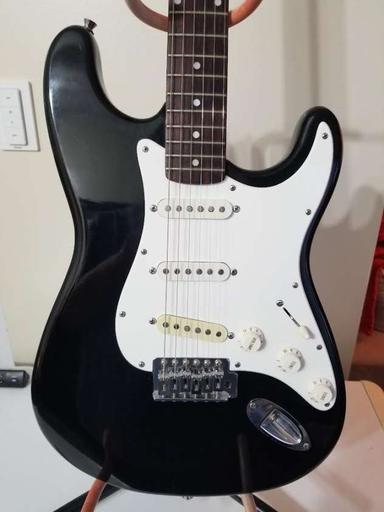 Photo of 1995 Fender Squier Strat Electric Guitar - Made in Korea - 2