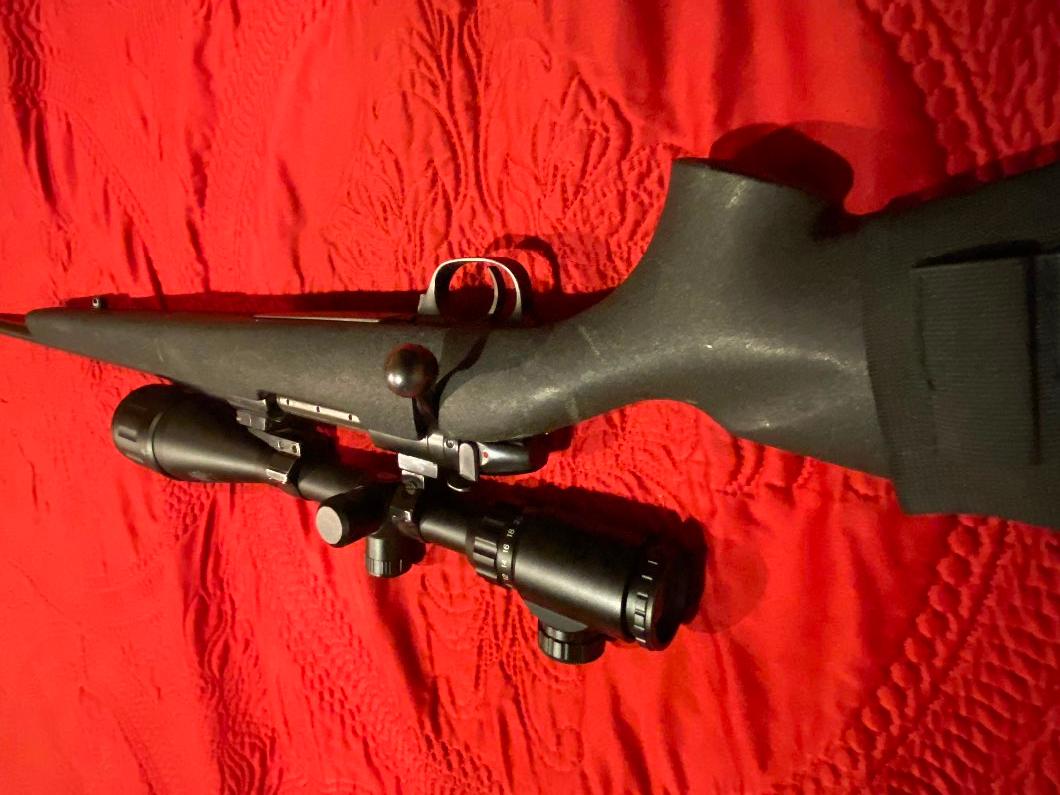 Photo of (price drop) Weatherby Mark V in 257 with scope and muzzle brake